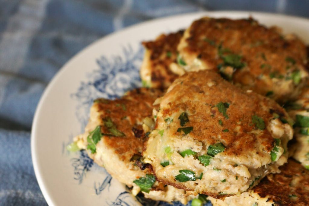 Zoomed in shot of fresh salmon cakes