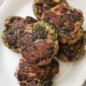 Greek turkey burger meal prep lunch ideas for busy moms
