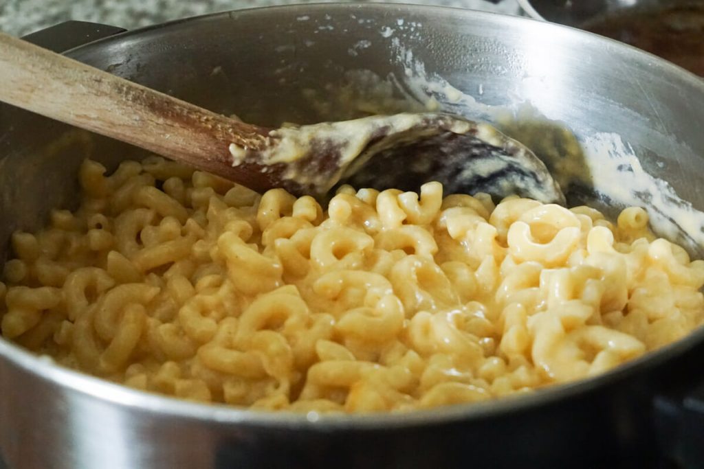 finished stovetop macaroni cheese in pot