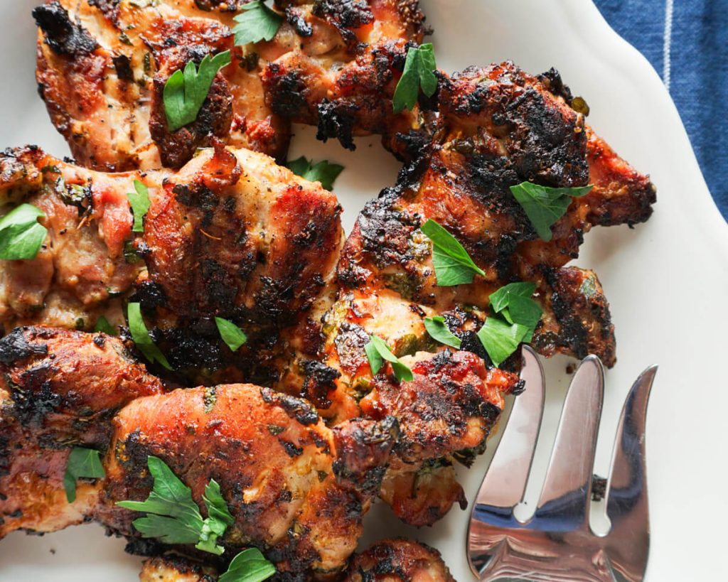 grilled greek chicken thighs lemon herb marinade