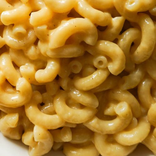 zoomed in shot of easy quick stovetop Mac and cheese ready in 20 minutes